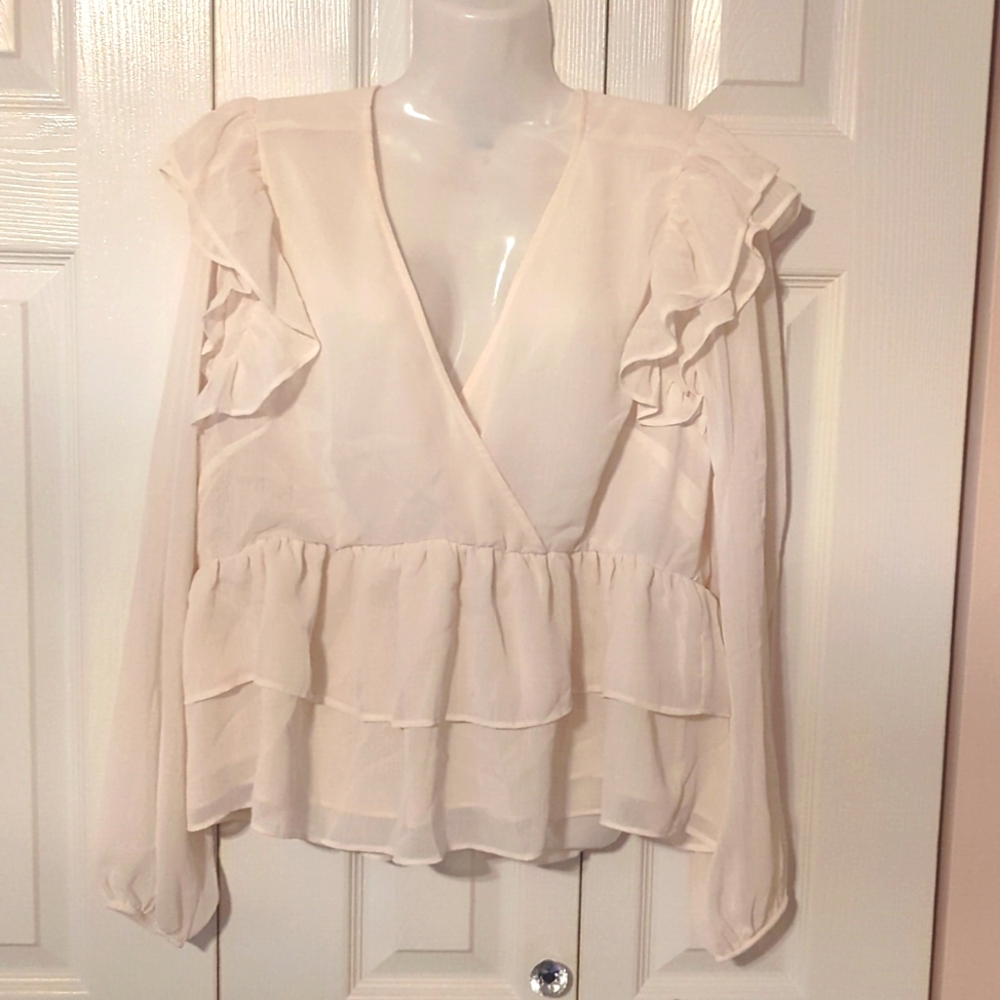 Torrid Long sleeve ivory blouse